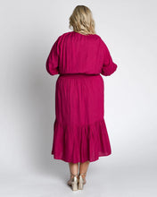 Load image into Gallery viewer, Diana Prairie Midi Dress in French Plum
