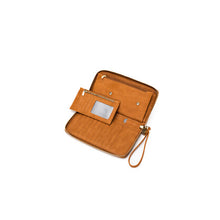 Load image into Gallery viewer, Black Caviar Designs Australia Luggage Tag Tan &amp; Voyager Tan Passport Wallet
