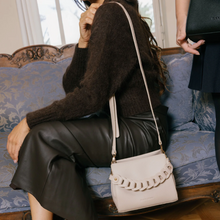 Load image into Gallery viewer, Lua Plait 3 Compartment Handbag

