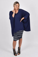 Load image into Gallery viewer, Short Sleeve Navy Essential Top By PQ Collection

