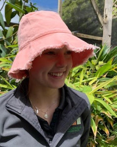 Women's Pink Canvas Frayed Reversible Bucket Hat 