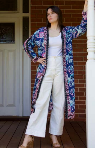 Chic, Versatile Duster in Blue & Pink Paisley