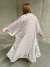 Load image into Gallery viewer, Sienna Floral Kimono
